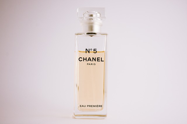 chanel parfém